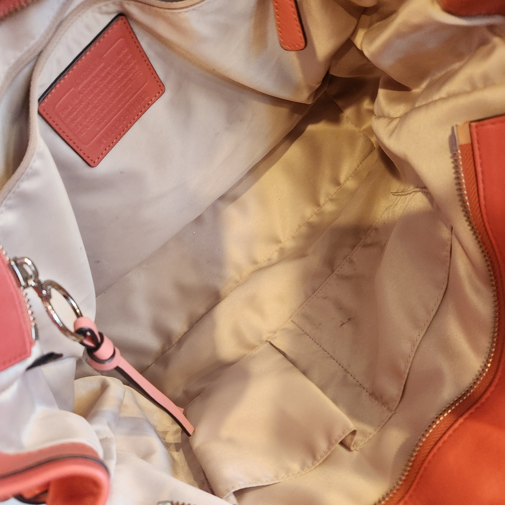 Coach Dark Peach And Light Melon Striped Leather Tote Bag GUC - Picture 10 of 11